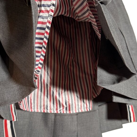 Thom Browne Grey Wool Pleated Skirt - Picture 6 of 12